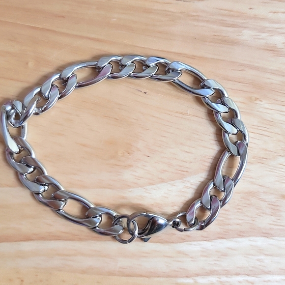 DEAL Figaro Link Bracelet Stainless Steel Silver Lobster Claw Clasp 7 Inches New - Picture 4 of 9